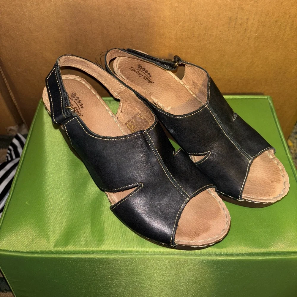 Spring Step Black Leather Peep-Toe Wedge Sandals | EU 40 (US 9–9.5)